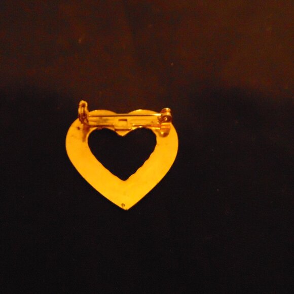 Vintage Gold Plated Heart Pin with Classic Stick Closure on Back - Picture 2 of 2